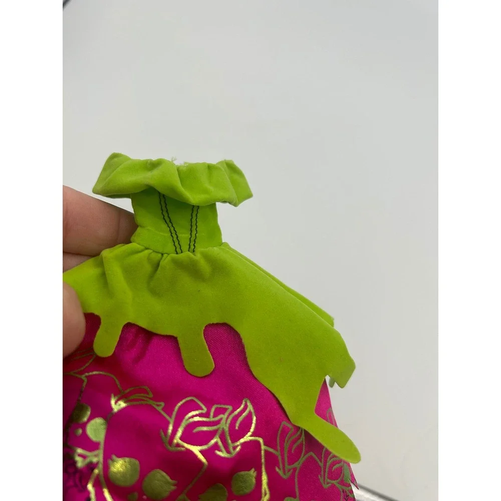 Monster High Scarily Ever After Snow Bite Draculaura Dress